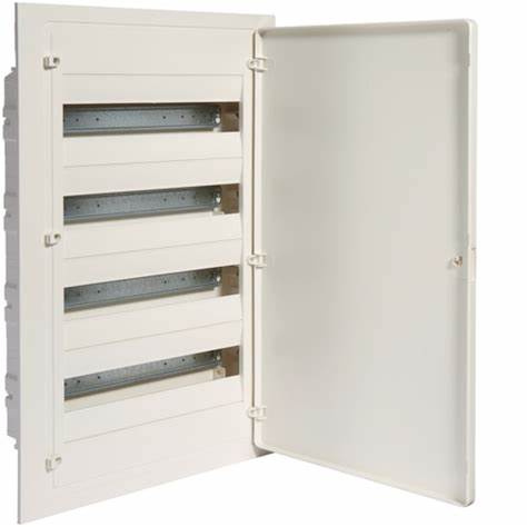 VF418P    لوحة / 72 HAGER داخلي +باب ## 