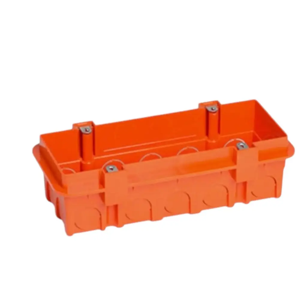 علبة/ 6حائط جبص ايالا باتنت كلبسات بلاستك AYALA ## 