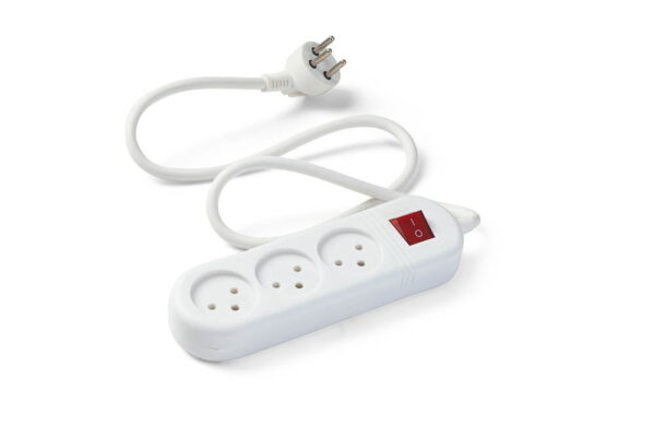 5708 موزع/3 مع سلك 1متر و مفتاح  باتيا اوTAMARI## 