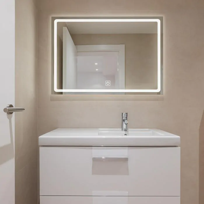 [00119886] SM-M2S968/20CT مراة لد مستطيلة SEMICOM 20W 80*60CM ## 