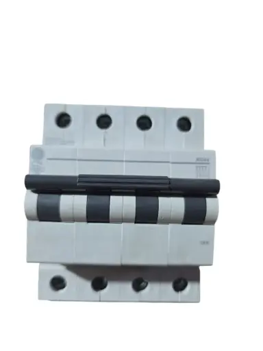 [020.4405] 674931  قاطع G.E 4*40A سكني G.E## 